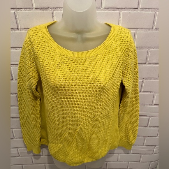Lands End women yellow sweater/ size SP - Picture 2 of 5